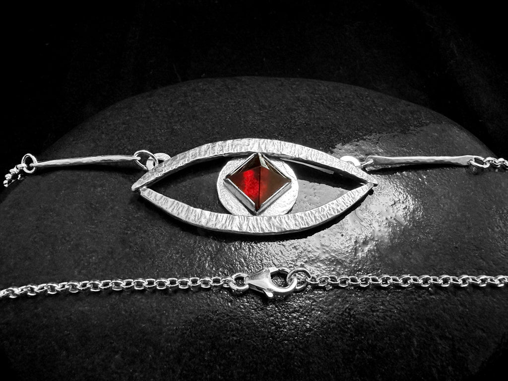 Divining Eye Handcrafted Silver Pendant with Red Garnet